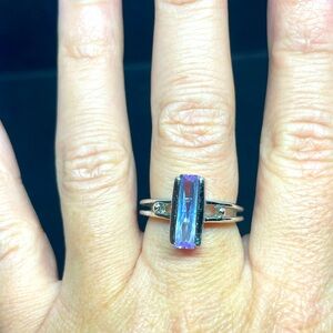 Purple Gemstone Fashion Ring (Size 7.5)